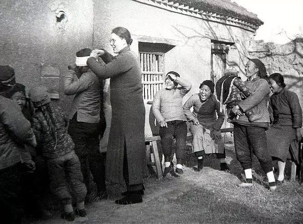 北京|珍贵老照片，很多人仿佛穿越了！