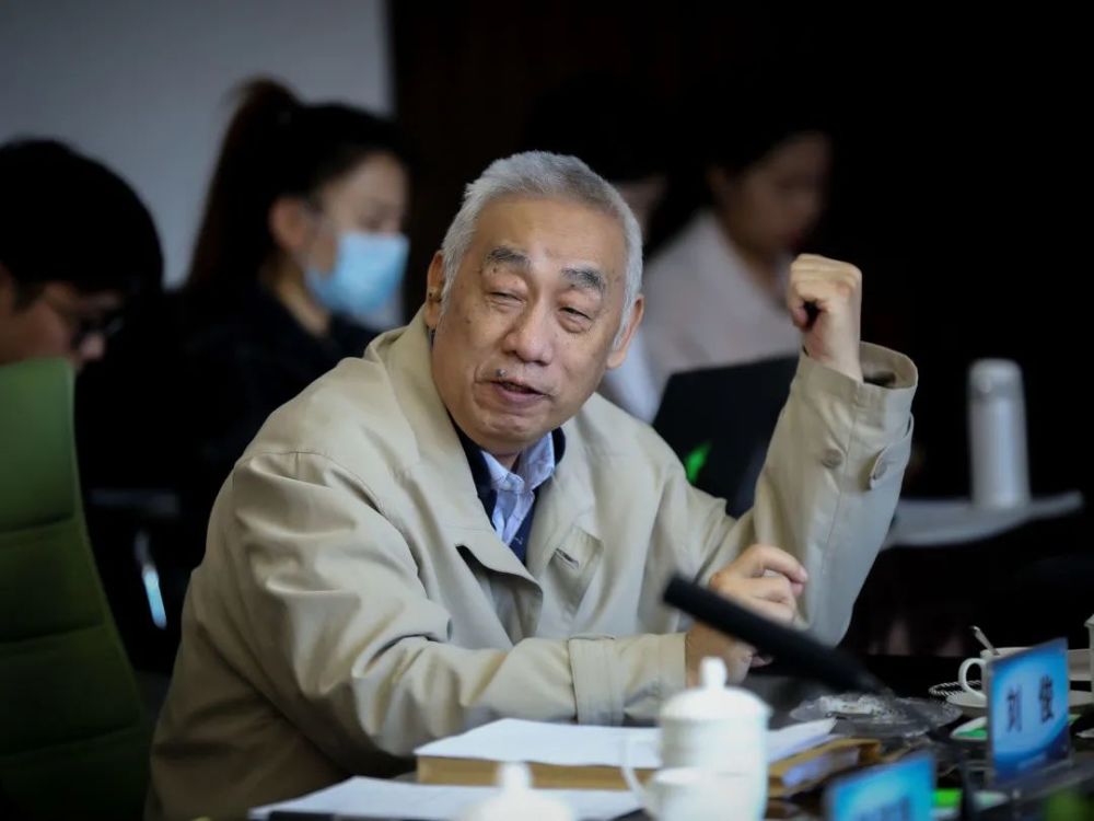 中国传媒大学|纪录片《大工告成——北京大兴国际机场》学术研讨会在京举行