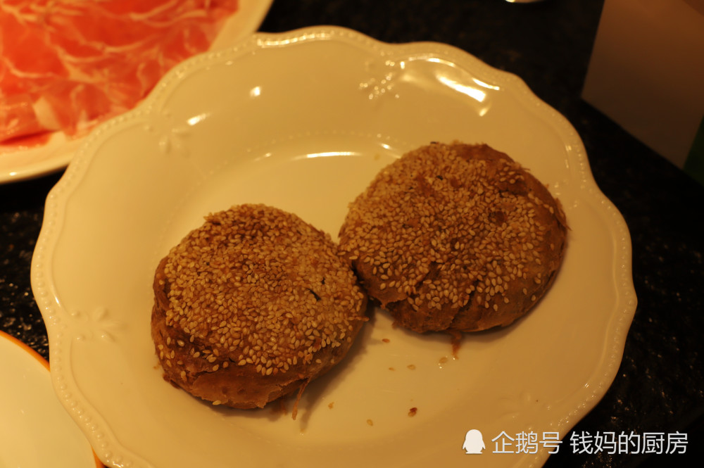 涮肉|来北京，带爸妈吃铜锅涮肉，不油不腻没膻腥味，老两口吃美了