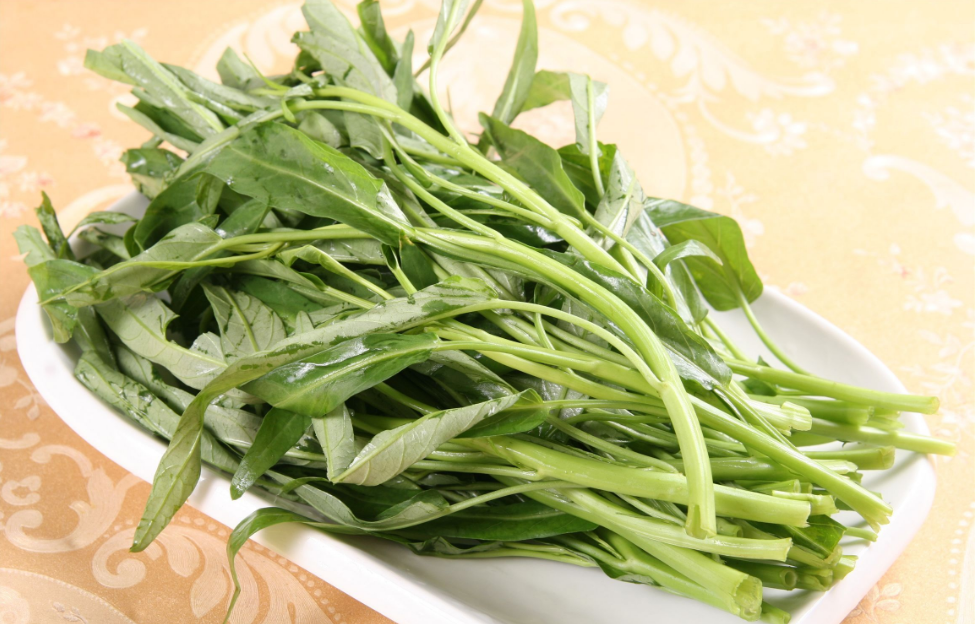 明日霜降,遇见这菜多买点,百吃不腻,补钙长个头,肠道也通畅了