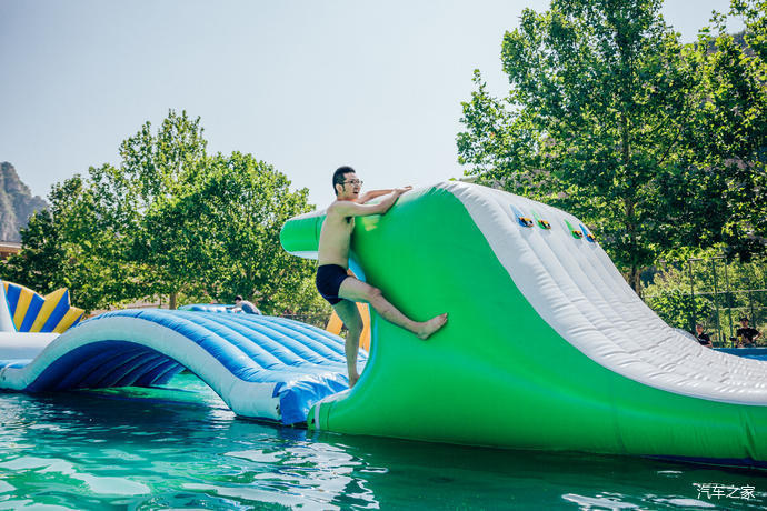 北京|4500元就可以“上天”“下海”“飙车”，教你如何玩转北京