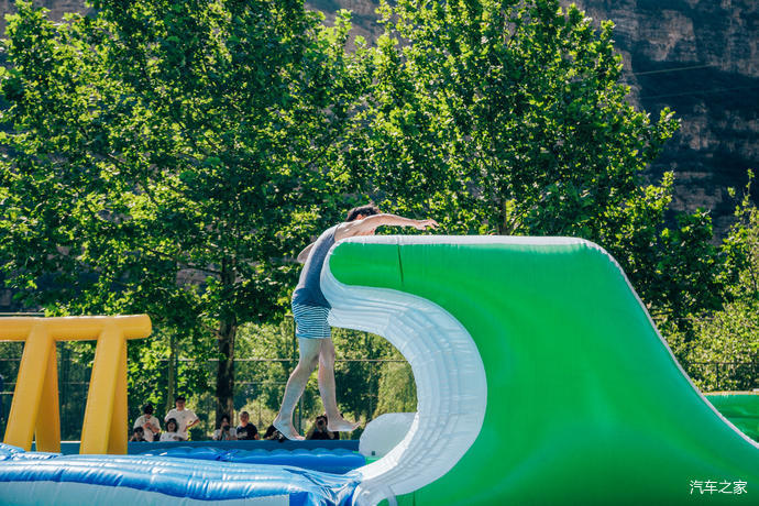 北京|4500元就可以“上天”“下海”“飙车”，教你如何玩转北京