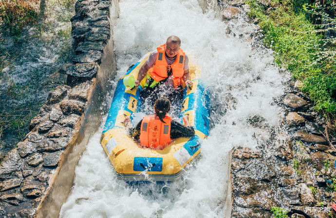 北京|4500元就可以“上天”“下海”“飙车”，教你如何玩转北京
