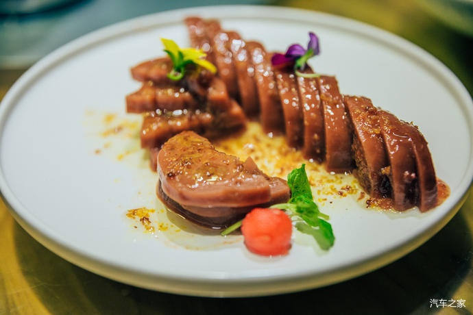 北京|4500元就可以“上天”“下海”“飙车”，教你如何玩转北京