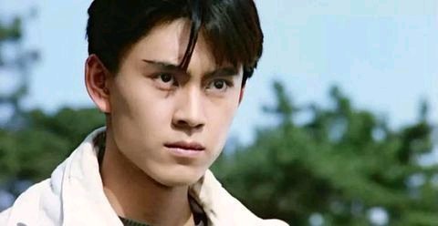 假面骑士black|南光太郎|假面骑士|童年|仓田铁雄