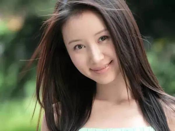 舒畅|被生父遗弃，承受失母之殇，她好像从来没红过？