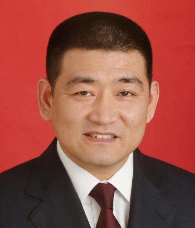 20位财富1350亿,位列重庆上榜富豪之首;紧随其后的是智飞生物的吴冠江