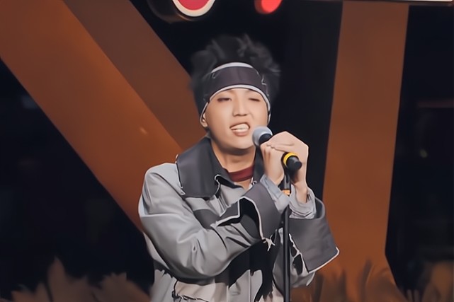 中国新说唱半决赛四个回锅肉剩下一个嘴歪眼斜没人了