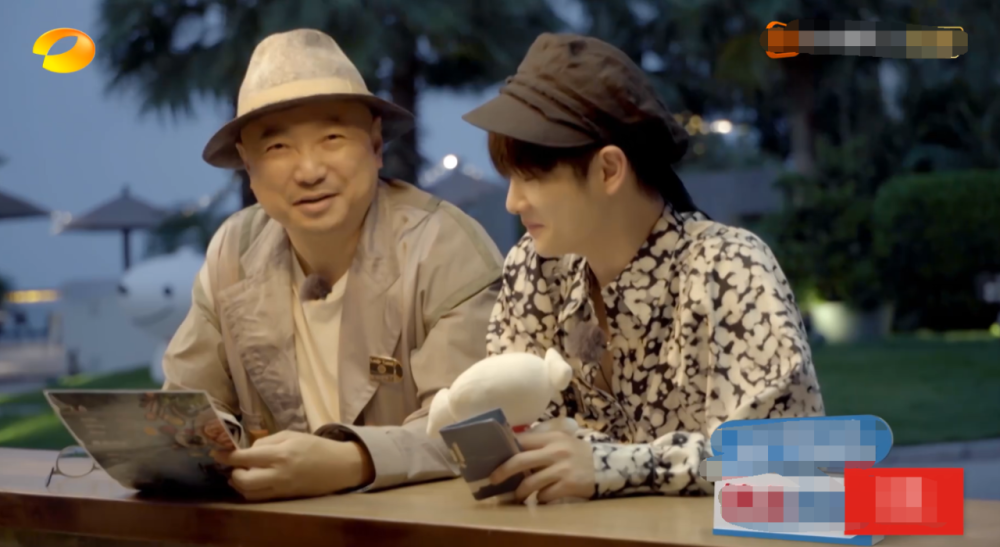 姐爱|《姐爱》徐峥首期就后悔，全程表情微妙，像极了《花少2》的杨洋