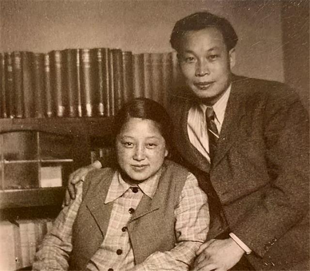 中国居里夫人何泽慧用25个字征服钱三强她说了什么
