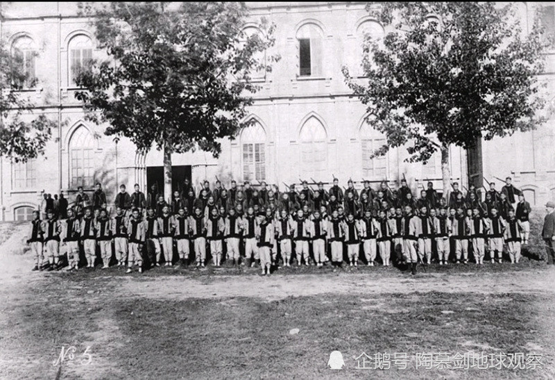 同日,天津武备学堂(中国第一所近代化陆军学校,培养出段祺瑞,冯国璋