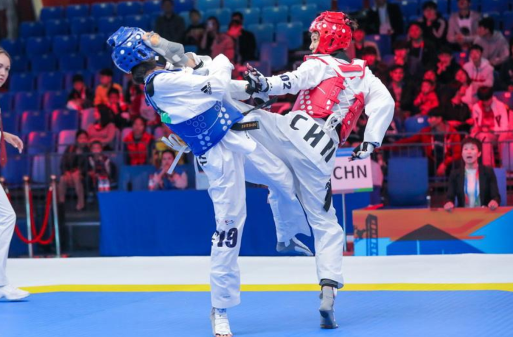 原因在于吴佳莉本身是一个非常厉害的跆拳道教练,为什么还打不过那两