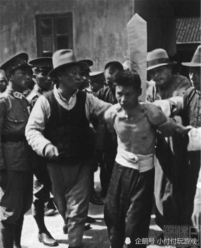 日本军医拍下的抗日志士就义场景老照片谁不咬牙切齿痛恨万分