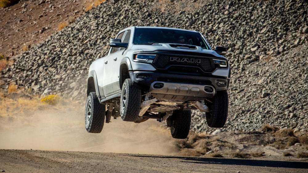 2021道奇公羊ram1500trx45秒破百的皮卡