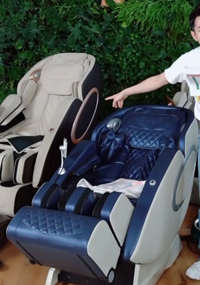 李佳琦|辛巴疑似向李佳琦“宣战”，质疑后者价格虚高，被吐槽蹭热度