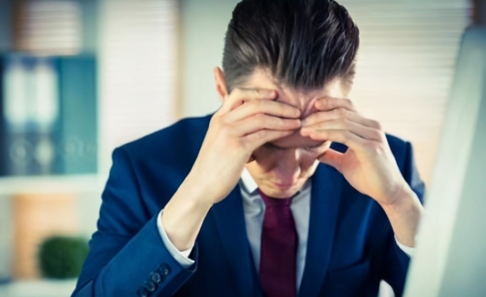 如何避免35岁职场生死线35岁该如何度过中年危机