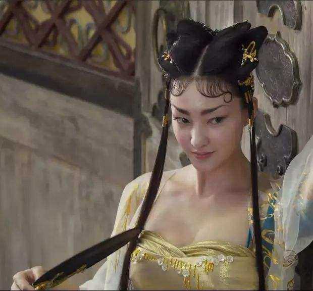 姜子牙降服玉石琵琶精后为何要扒她衣服目的性太强太有心计