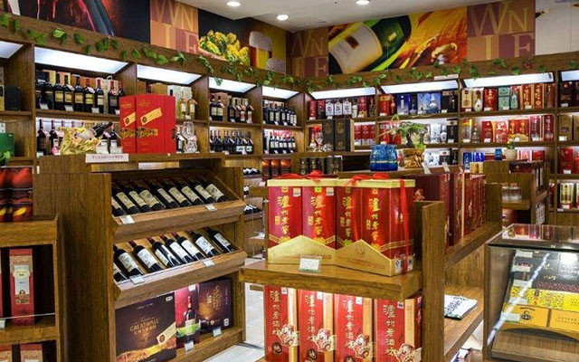 很多烟酒店"无人问津"表面不赚钱?却越开越多!是如何赚钱的?