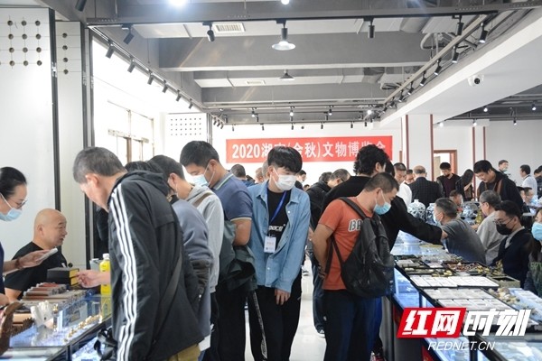 文物商店|“淘宝会”成“抢宝会” 第24届全国文物交流会火爆依旧