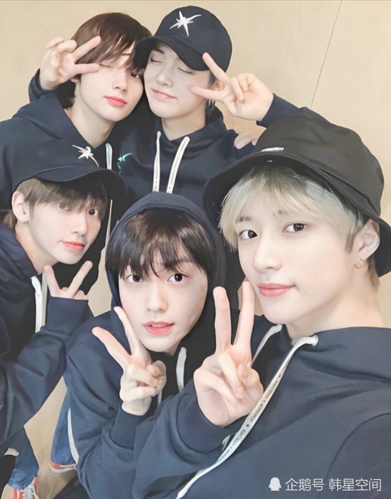 韩流人气男团txt,迷你3辑获全球30国榜单1位,不愧是潜力股呀!