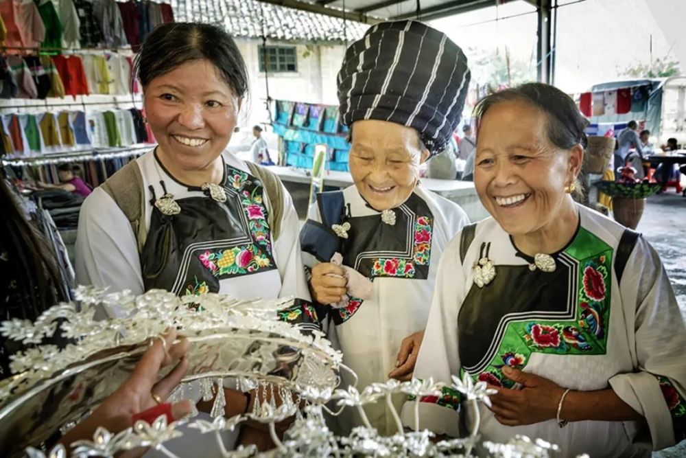 老人|袅袅夕阳情｜“久久”重阳“画”老人