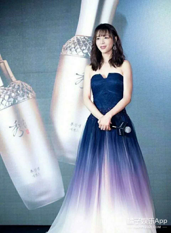 elie saab|闹笑话的不止她一个？