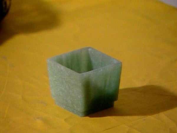 如果宝玉没要走,妙玉会如何处理那珍贵的成窑小盖钟?