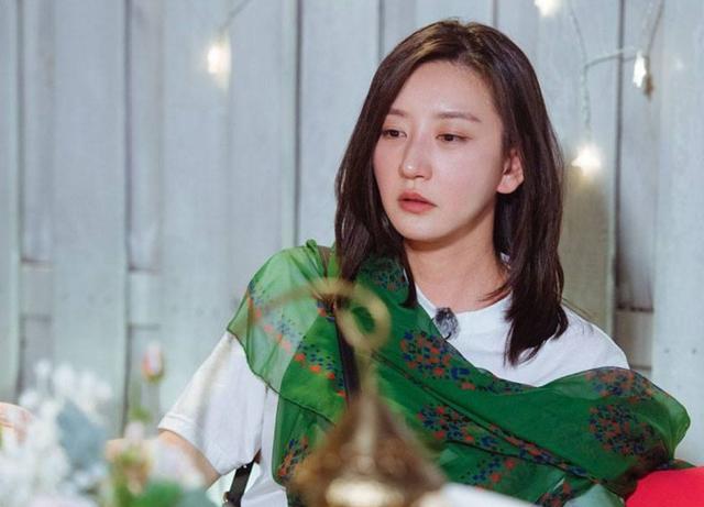 唐一菲|唐一菲发文解释退赛，诚恳向剪辑师道歉，回应演顾佳获差评抱手举动惹心疼