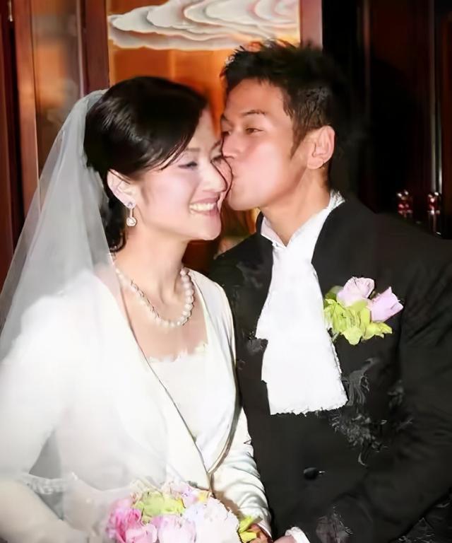 吴家乐|48岁香港男演员主动辞职：时代抛弃你的时候，连一声再见都不说