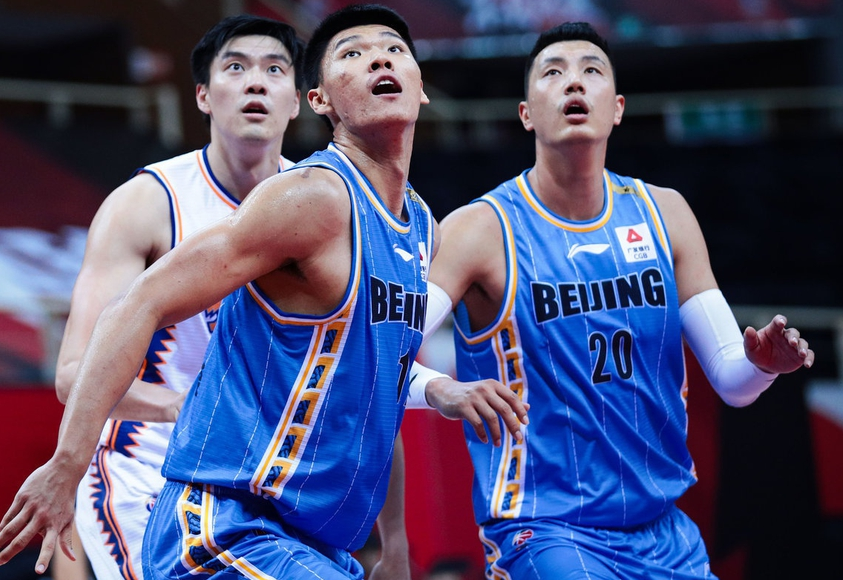 方硕|弗神天使和魔鬼附身，方硕关键6分真霸气，这是被广东锻炼出来的