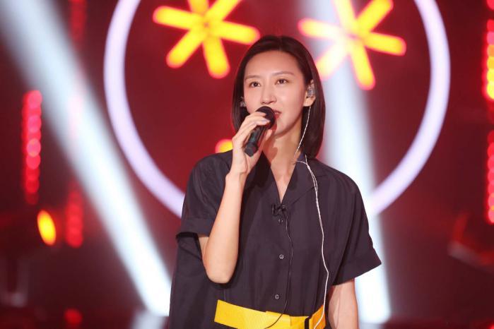 唐一菲|唐一菲退赛了！拒演《回家的诱惑》，十年过去仍陷风波