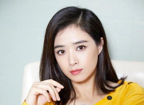 唐一菲|唐一菲退赛了！拒演《回家的诱惑》，十年过去仍陷风波