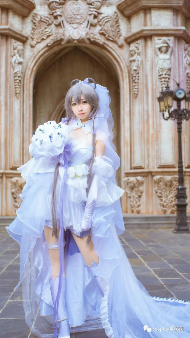 cos:洛天依场刊花嫁,只喜欢你