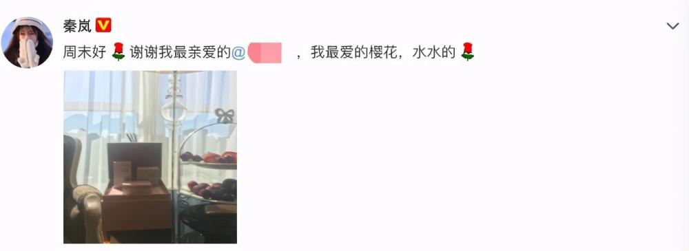 甘薇|甘薇罕曝近况，穿多年前旧衣出席豪华庆生宴，与干女儿热舞站前排