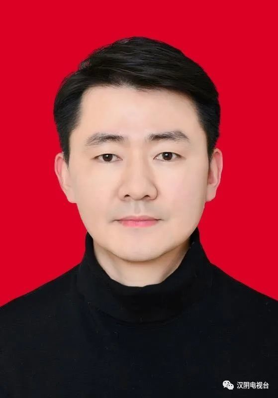 我县张元江获全国"民间河湖卫士"荣誉称号,安康市仅有两人荣获此称号