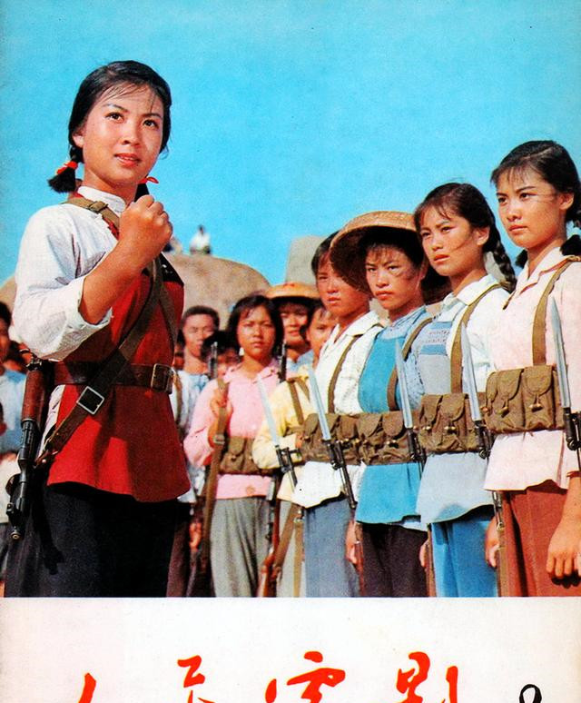 吴海燕近照曝光成名海霞人称上影一枝花66岁依然优雅