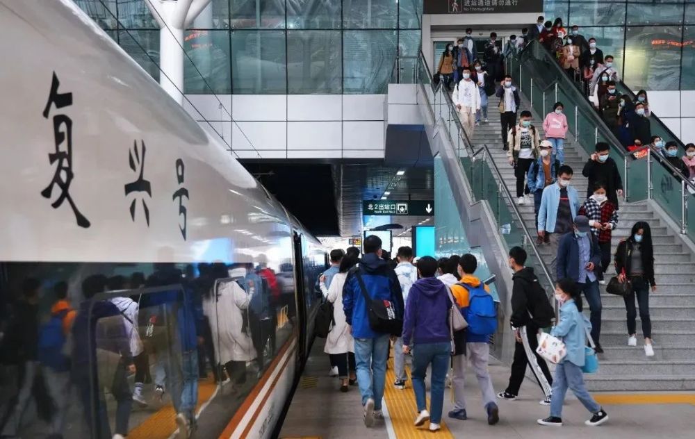 京沪高速铁路股份有限公司|京沪高铁二等座将调价，有升有降，还可以享受这种服务