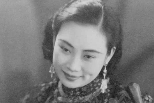 迷倒军统头子戴笠,当时的蝴蝶有多美,一组私密老照片公布