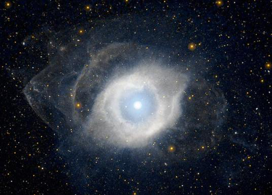 黑洞|真奇怪！超大质量黑洞附近居然有行星，它们是如何形成的？