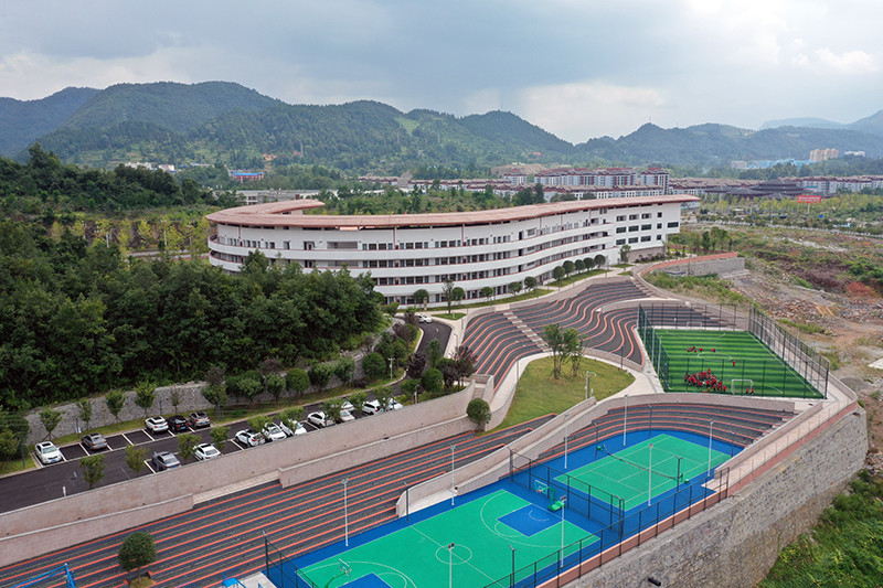 由奉賢投資建設的務川青少年研學旅行基地,為上海援外最大單體項目.