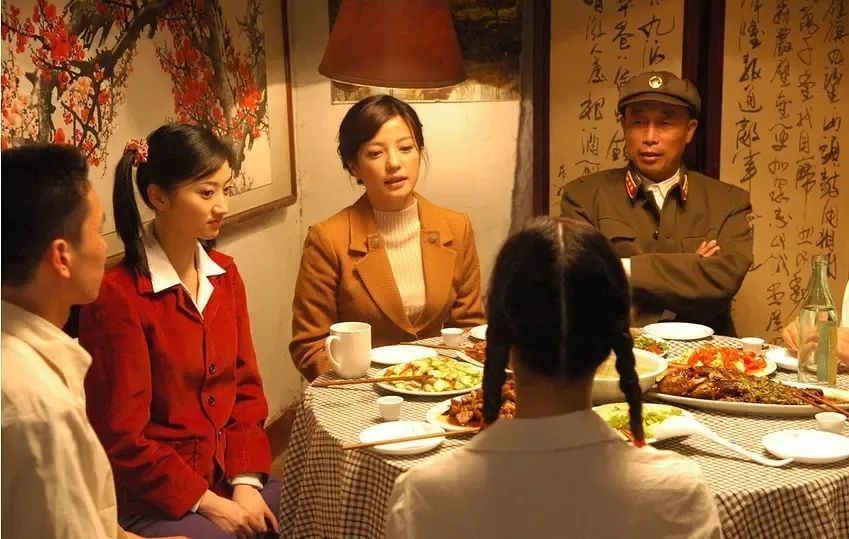 景甜|从人间富贵花，到食烟火的大甜甜