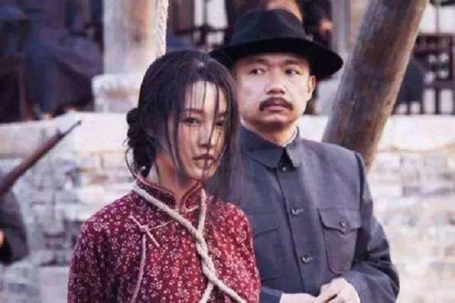 田小娥|《白鹿原》中最悲惨的女人田小娥：如果说有错，可能就是太漂亮了