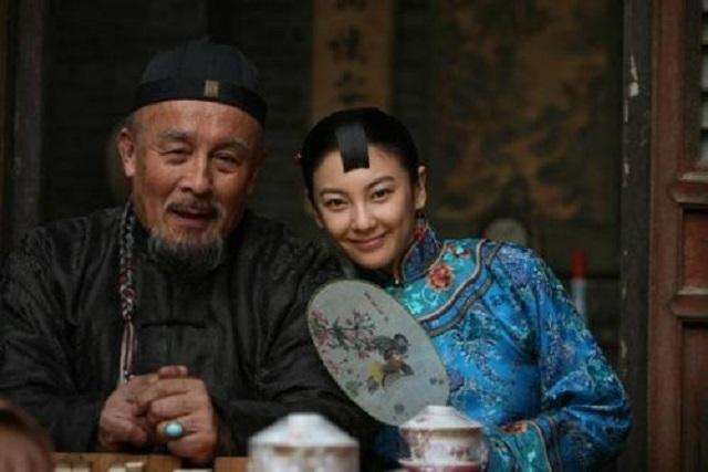 田小娥|《白鹿原》中最悲惨的女人田小娥：如果说有错，可能就是太漂亮了