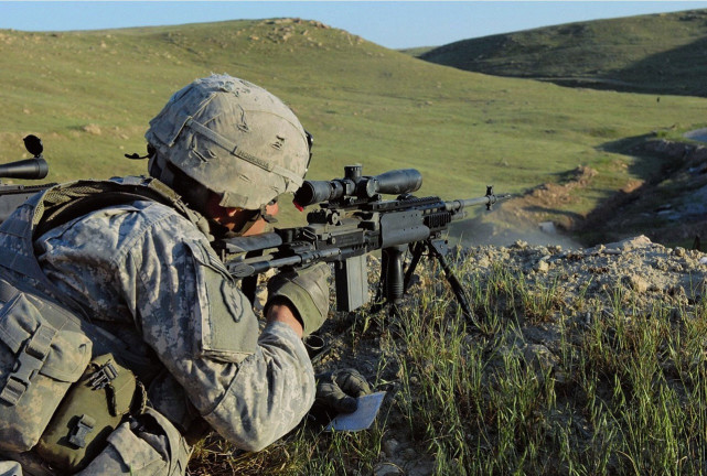 美國陸軍現役10個步兵師的綜合戰鬥力都非常強悍,如果非要分出個高低