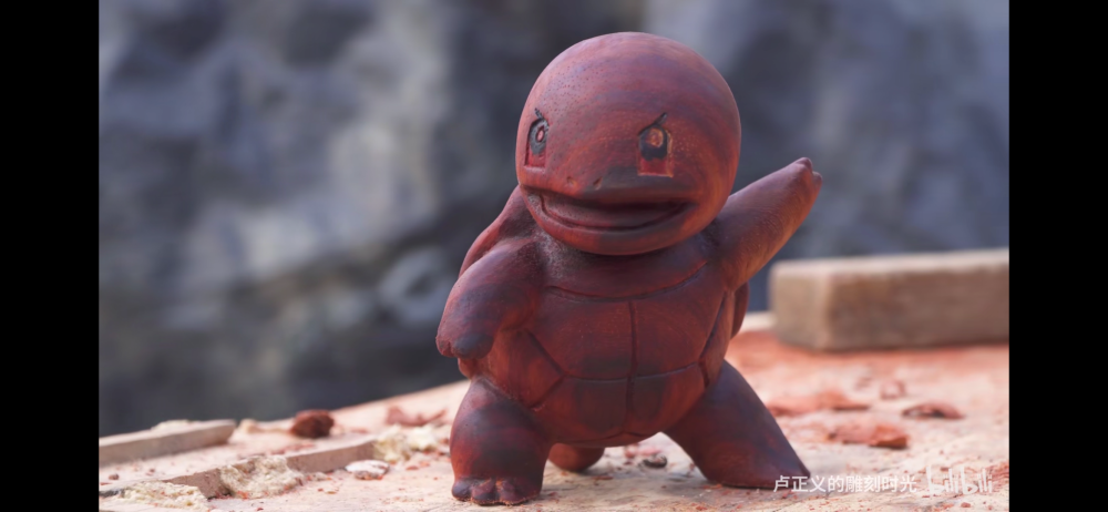 bilibili|木头雕动漫，讲逃婚故事……银发网红出圈，幕后谁做“军师”？