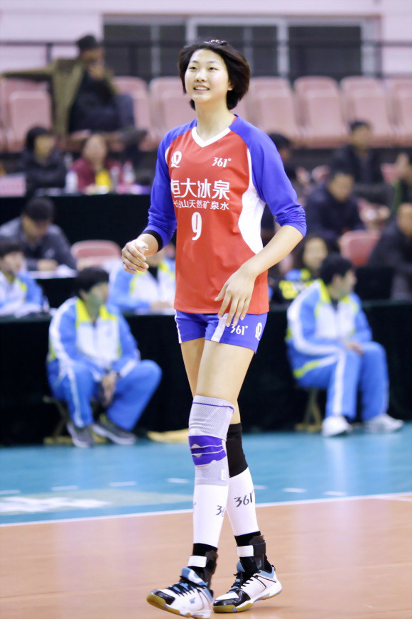 八一女排退出排超,袁心玥这棵"苹果树"应该栽在哪?千万别短视