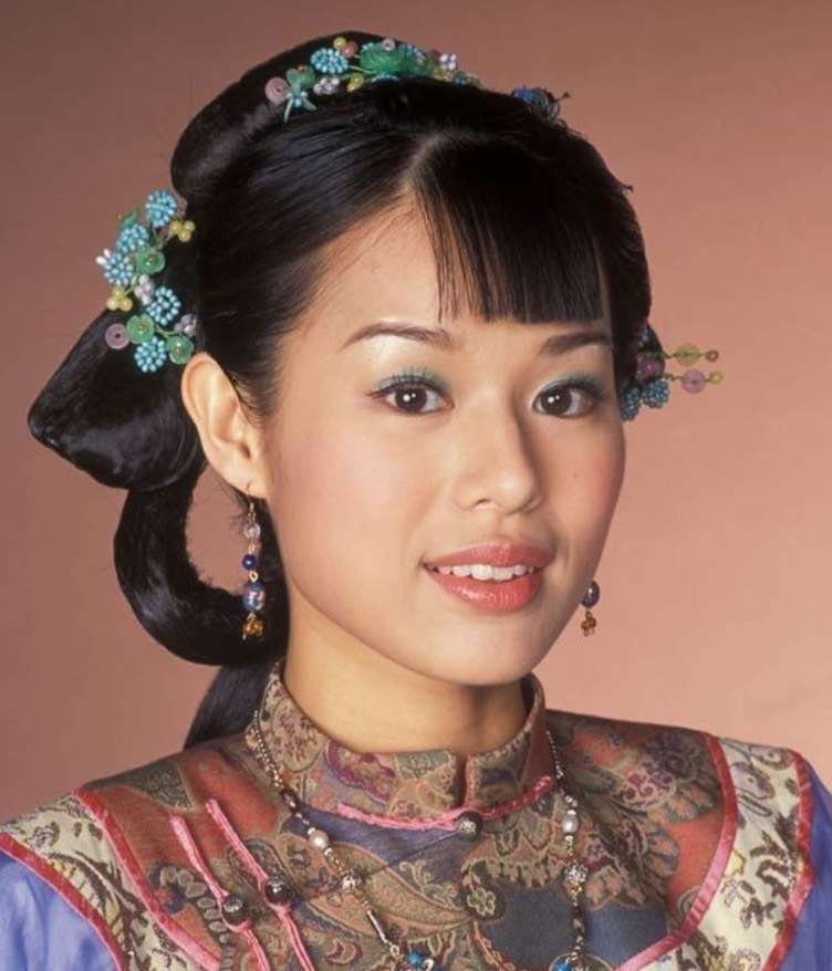 tvb视后胡杏儿:曾被观众抛弃,如今她成为自己的主角