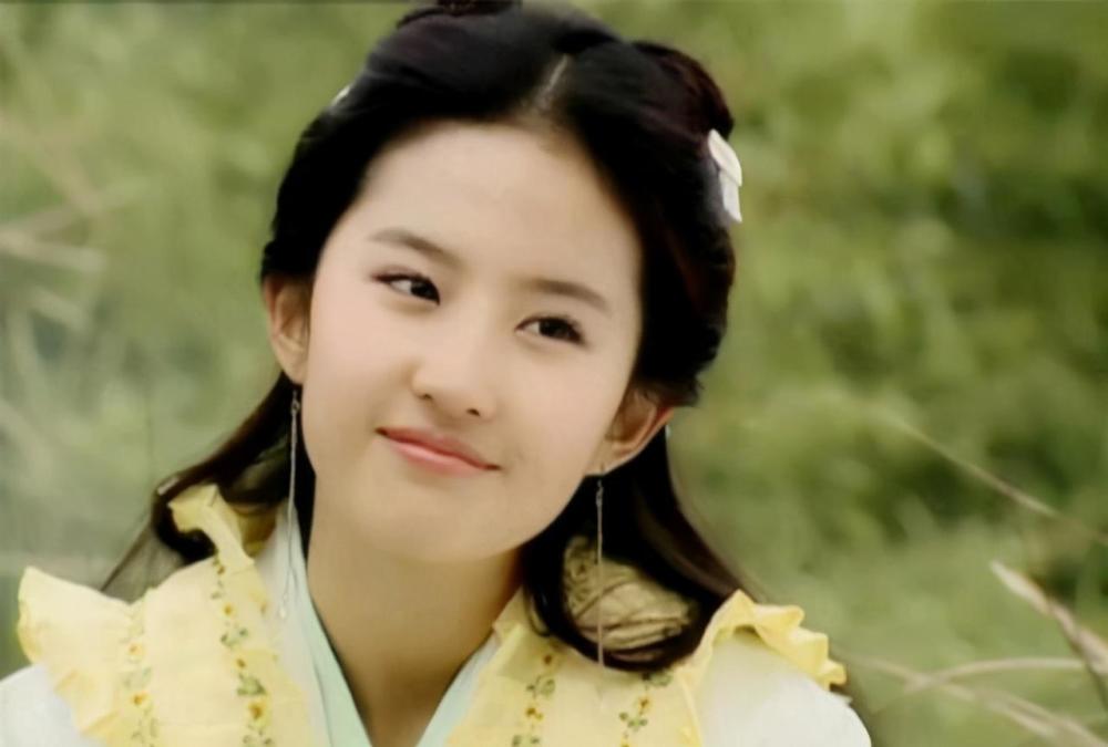 唐一菲|唐一菲退赛情有可原：别老拿演技来说事，你们对演技有误解