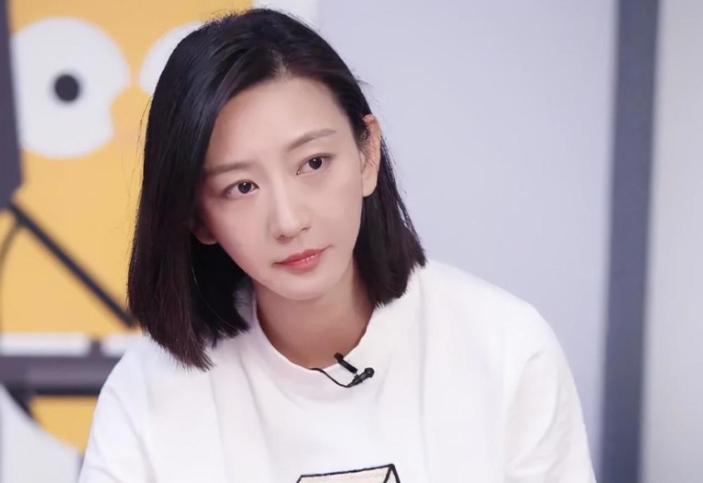 唐一菲|唐一菲退赛情有可原：别老拿演技来说事，你们对演技有误解
