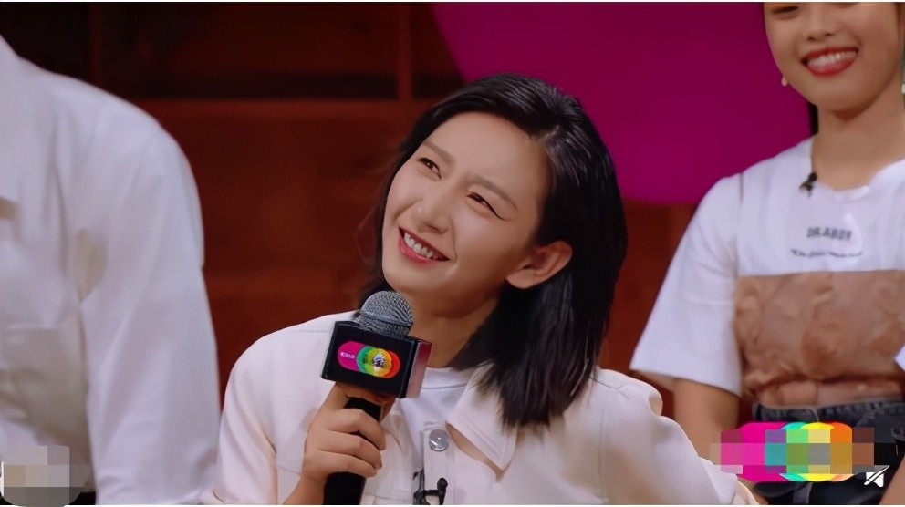 唐一菲|整个节目组合力欺负一个10年没演戏的唐一菲？黄奕发文回应